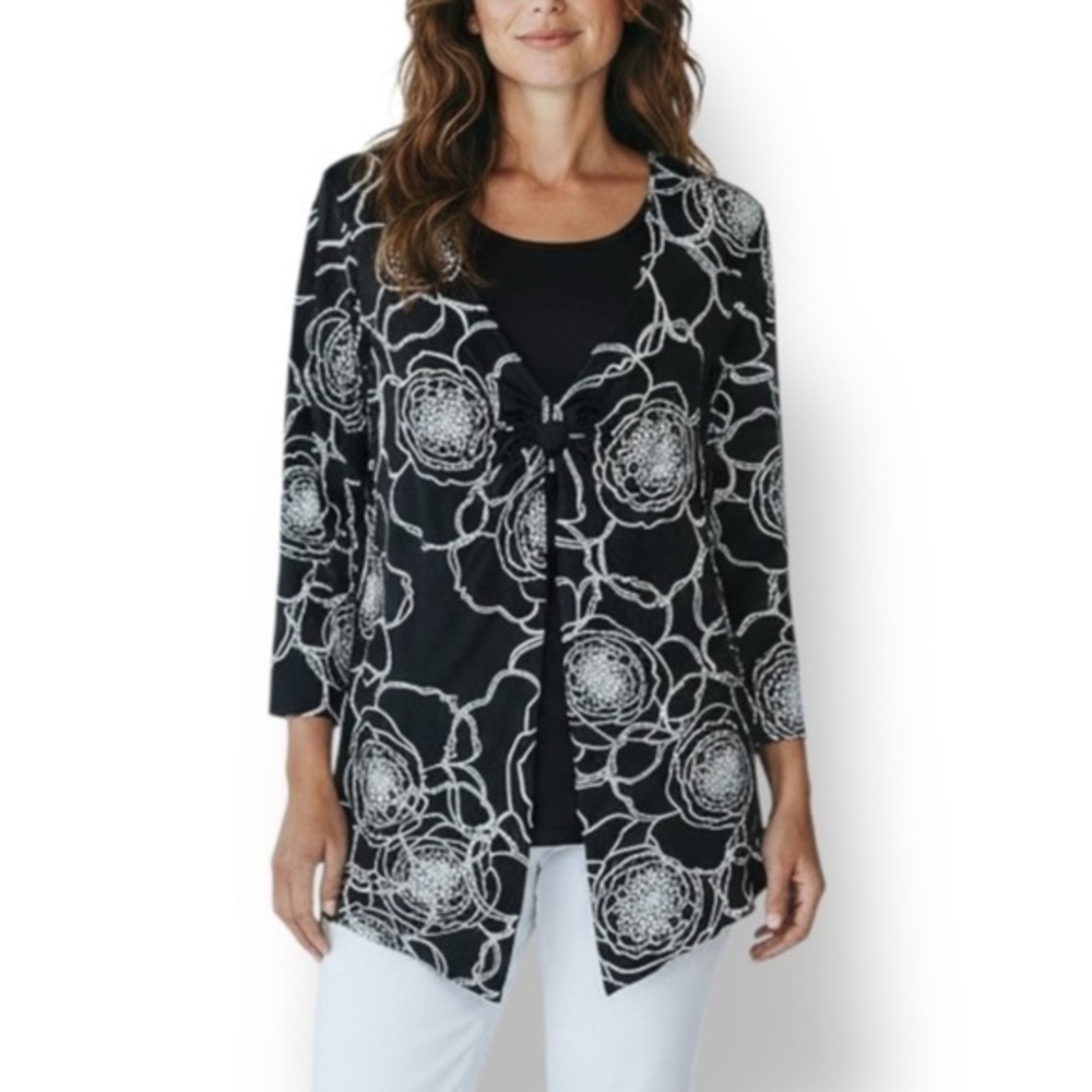 4/$20 Sag Harbor Faux Layer Floral Long Sleeve Stretch Top Medium